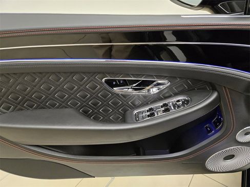 Used 2020 Bentley Continental GT image 26