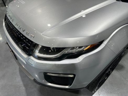 Used 2019 Land Rover Range Rover Evoque AWD/4WD image 14