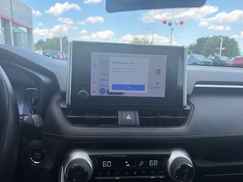 Used 2023 Toyota RAV4 XLE w/ Convenience Package FWD image 4