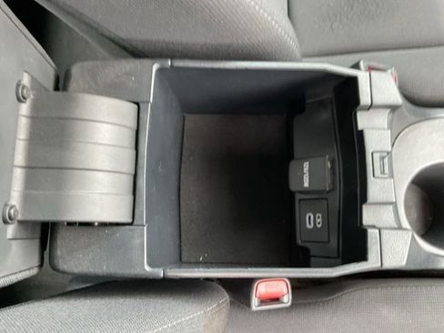 Used 2023 Toyota Corolla LE image 19