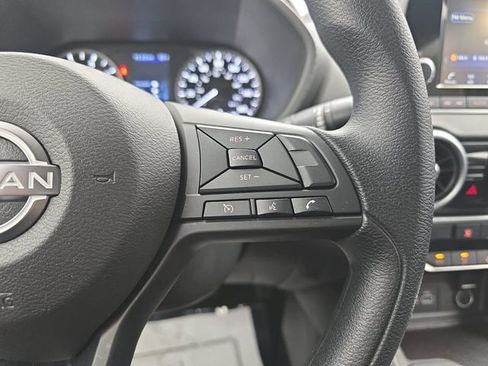 Used 2025 Nissan Sentra S FWD image 18