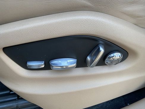 Used 2021 Porsche Cayenne S image 15