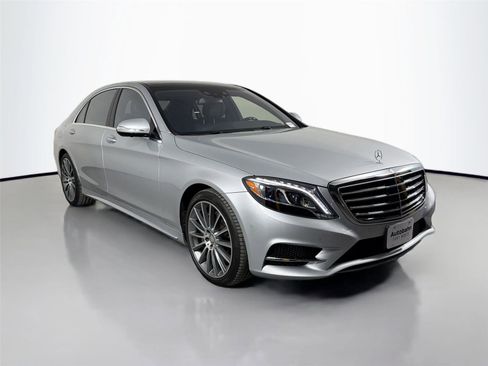 Used 2015 Mercedes-Benz S 550 Sedan image 4