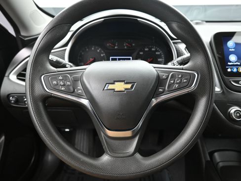 Used 2024 Chevrolet Malibu LS FWD image 13