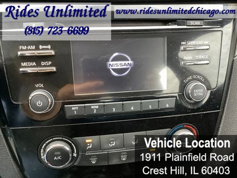 Used 2016 Nissan Rogue S AWD/4WD image 20