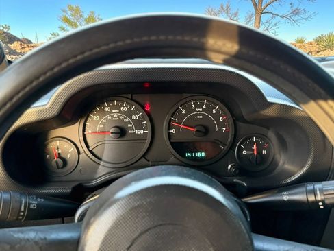 Used 2007 Jeep Wrangler Unlimited X RWD image 23