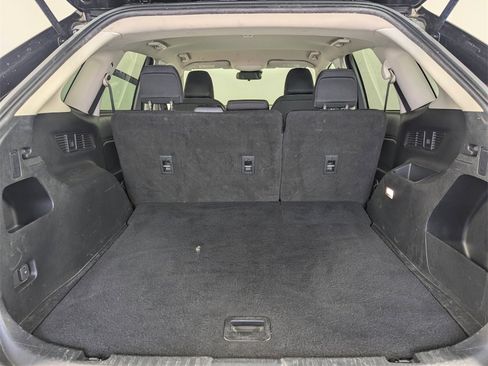 Used 2022 Ford Edge SE w/ Black Appearance Package image 27
