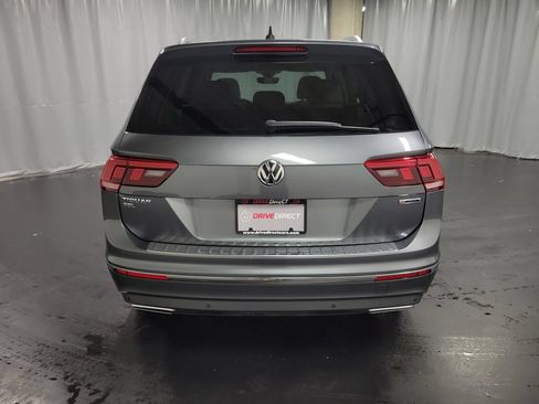 Used 2020 Volkswagen Tiguan SEL AWD/4WD image 8