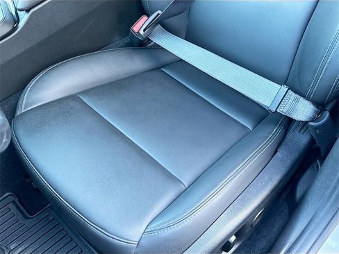 Used 2025 Cadillac CT4 Luxury image 19