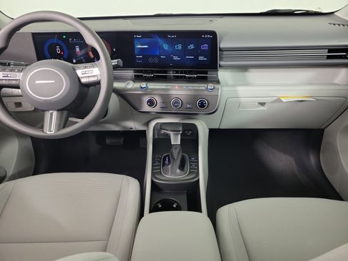 New 2026 Hyundai Kona SE image 4