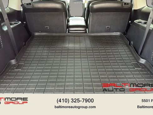 Used 2021 Nissan Armada SL w/ Captain's Chairs Package AWD/4WD image 31