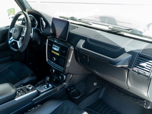Used 2017 Mercedes-Benz G 550 Squared image 19