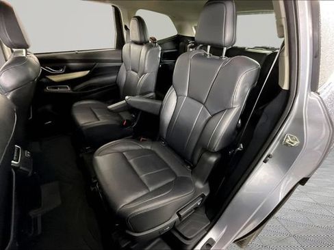 Used 2020 Subaru Ascent Limited w/ Technology Package AWD/4WD image 20