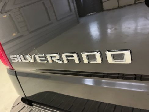 Used 2022 Chevrolet Silverado 1500 Custom Trail Boss image 33