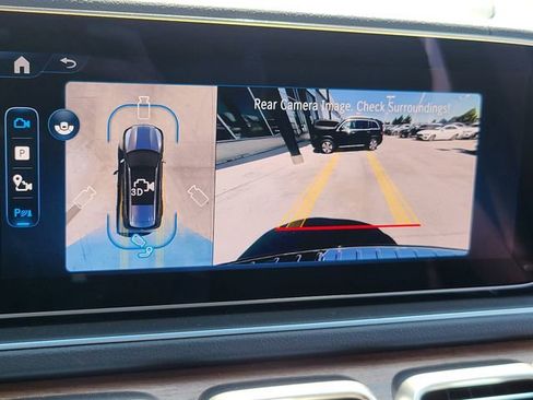 New 2025 Mercedes-Benz GLS 580 4MATIC image 26