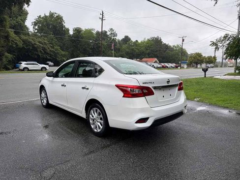 Used 2019 Nissan Sentra SV FWD image 5