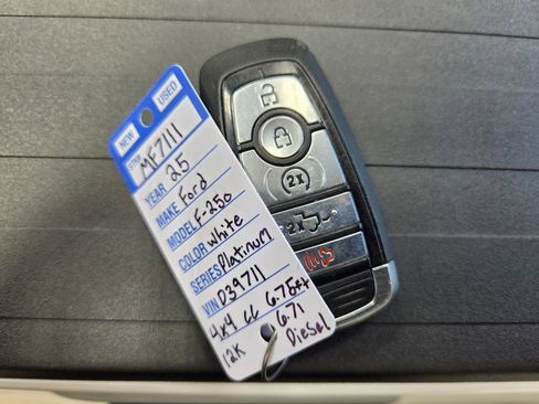 Used 2025 Ford F250 Platinum AWD/4WD image 56
