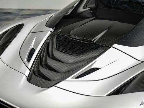 Used 2020 McLaren 720S Luxury image 19