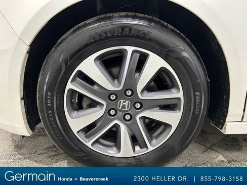 Used 2016 Honda Odyssey Touring Elite image 13