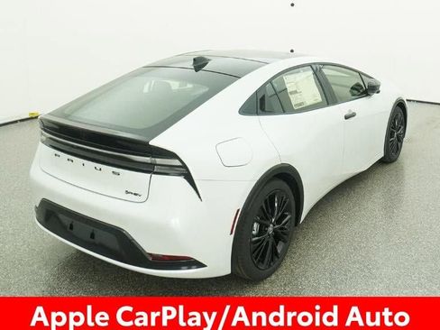 New 2026 Toyota Prius Plug-In Hybrid image 10