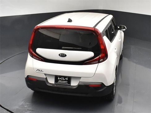 Certified 2021 Kia Soul LX image 45