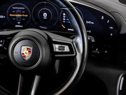 Used 2020 Porsche Taycan 4S image 15