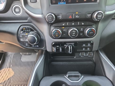 Used 2023 RAM 1500 Big Horn AWD/4WD image 25