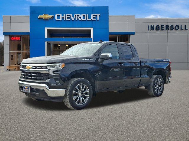 Used 2024 Chevrolet Silverado 1500 LT AWD/4WD image 33