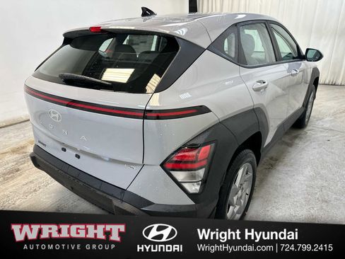 New 2026 Hyundai Kona SE image 6