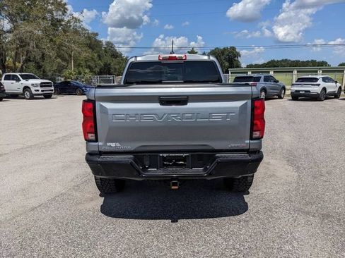 Used 2024 Chevrolet Colorado ZR2 w/ ZR2 Convenience Package III AWD/4WD image 5