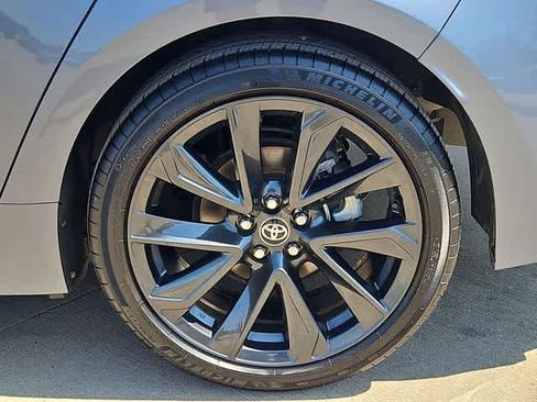 Used 2024 Toyota Corolla SE FWD image 13