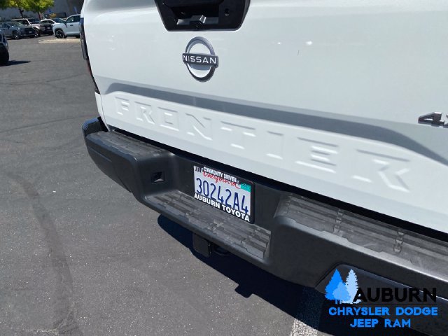 Used 2024 Nissan Frontier S AWD/4WD image 11