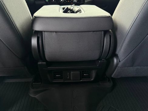 Used 2026 Chevrolet Silverado 2500 LT AWD/4WD image 22