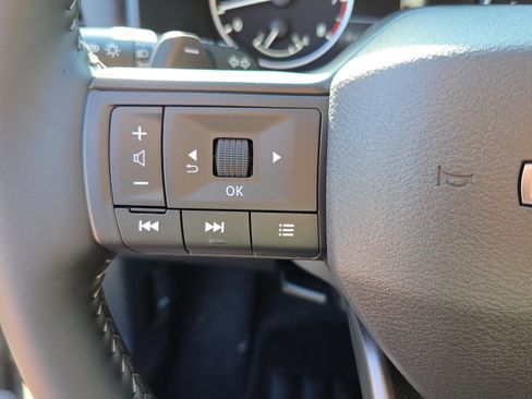 New 2026 Nissan Rogue SV w/ Cold Weather Package FWD image 27
