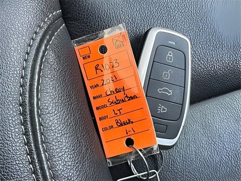 Used 2021 Chevrolet Suburban LT w/ LT Signature Plus Package image 35