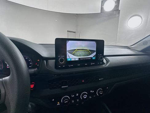 Used 2025 Honda Accord SE image 21