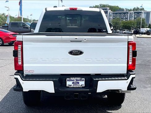 New 2026 Ford F250 Lariat w/ Black Appearance Package AWD/4WD image 4