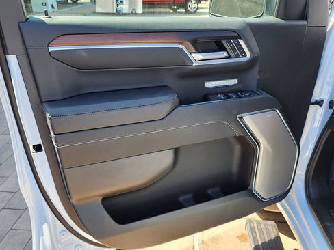 New 2026 GMC Sierra 1500 Denali AWD/4WD image 13