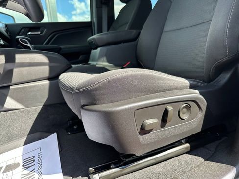 Used 2024 Chevrolet Colorado LT w/ LT Convenience Package II image 28