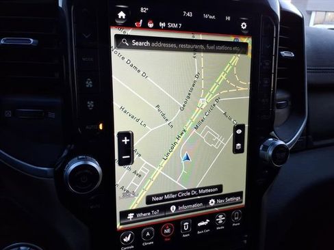 Used 2021 RAM 1500 Laramie image 32