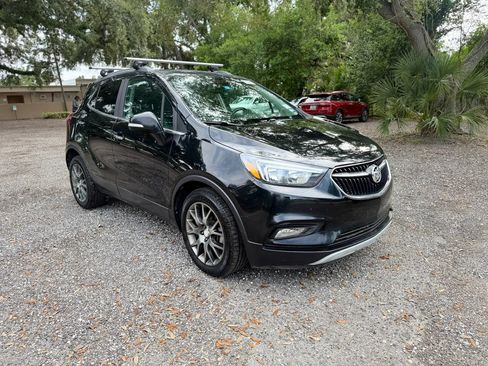 Used 2018 Buick Encore Sport Touring FWD image 3