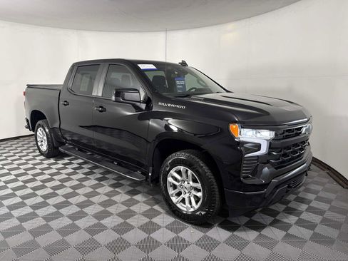 Used 2023 Chevrolet Silverado 1500 RST RWD image 1