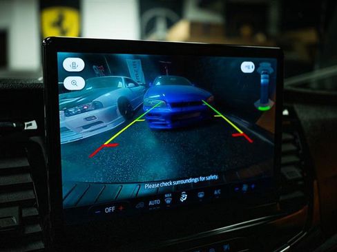 Used 2024 Ford Transit 350 XLT image 19