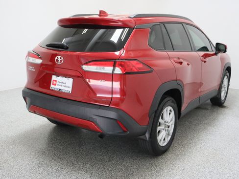 Certified 2022 Toyota Corolla Cross LE FWD image 7