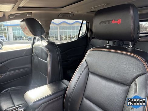 Used 2023 GMC Acadia AT4 w/ Technology Package image 14