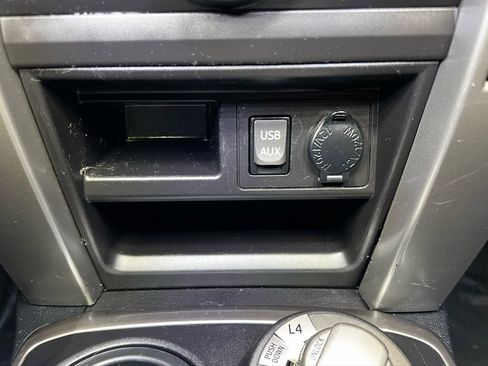 Used 2017 Toyota 4Runner SR5 image 34