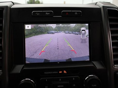 Used 2018 Ford F150 XLT w/ Equipment Group 302A Luxury AWD/4WD image 47