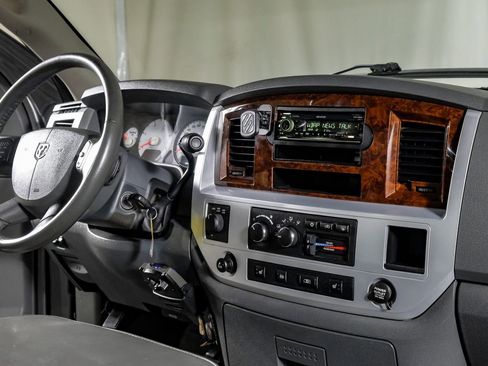 Used 2008 Dodge Ram 3500 Truck Laramie w/ Trailer Tow Group AWD/4WD image 21