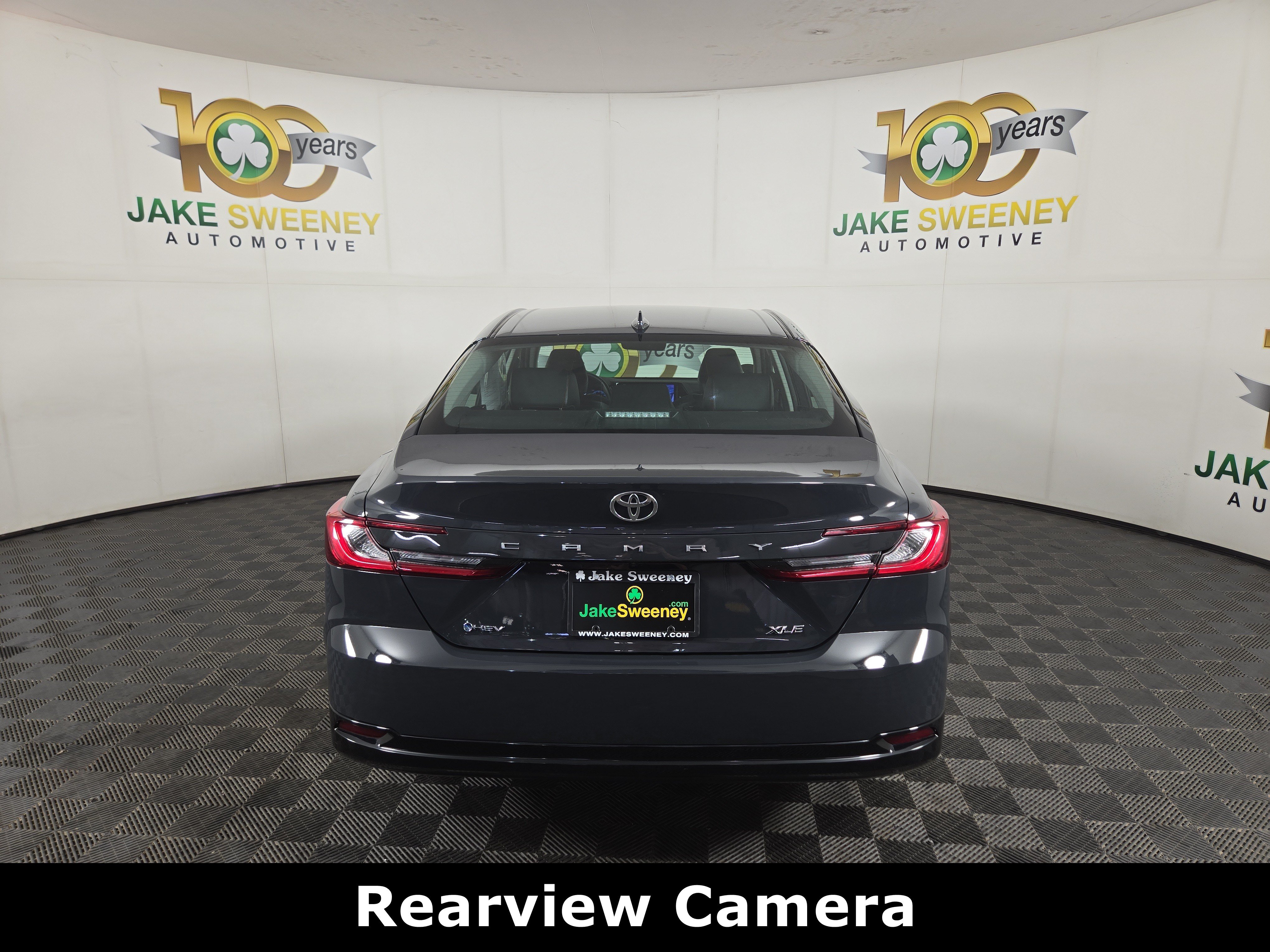 Used 2025 Toyota Camry XLE FWD image 7