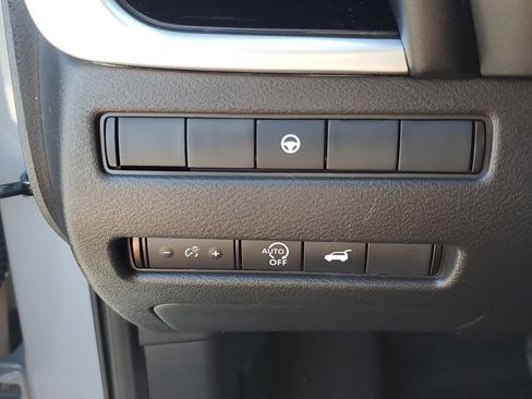 Certified 2023 Nissan Rogue SL w/ SL Premium Package image 25